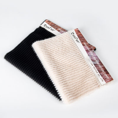 Gewirkt 100% Polyester Weichgeschnitten Pile Kurzfell Teppich Designmuster Stoff