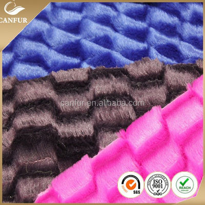 100% Polyester gestricktes PV-Plüschgewebe mit Garnzahl nach Ihrer Anfrage