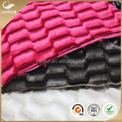 100% Polyester gestricktes PV-Plüschgewebe mit Garnzahl nach Ihrer Anfrage