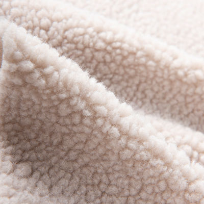 Einfacher Stil 100% Polyester Sherpa Fleece Stoff für Jacken Auskleidung gekochtes Muster