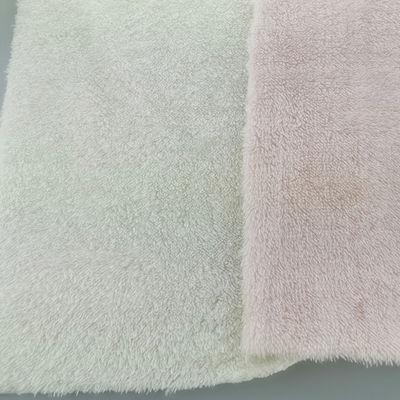 Großbritannien Markt 58/60" Breite Weißes Polyester Pelzgewebe mit 96F Dichte