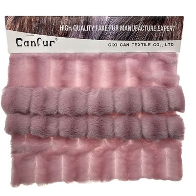 Stilvolles Erscheinungsbild PV Plush Stoff mit 100% Polyester Garne Anzahl Wie nach Ihrer Anfrage