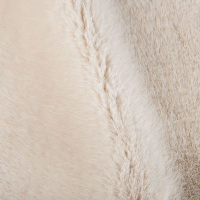 100% Polyester Frontmaterial Plüsch Fälschung Fell Stoff für Mantel kundenspezifisches Design