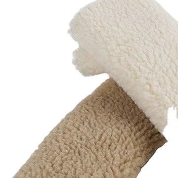 2023 Mitte bis Ende Fabriken Bestellen Polyester Partikel Lammwolle für die Auskleidung im Luxus-Stil