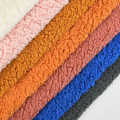 100% recyceltes Polyester Sherpa-Schichtgewebe für Bekleidung Verarbeitung Wintermantel-Schicht