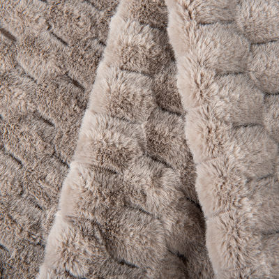 Vorderseite Material 100% Polyester Falschfell Plush Stoff für Kleidung und Wurfdecke