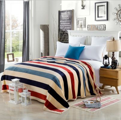 Super weiche Flannel voll 100% Polyester 80 Baby Decke in jeder PANTONE Farbe gewickelt