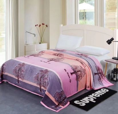 Super weiche Flannel voll 100% Polyester 80 Baby Decke in jeder PANTONE Farbe gewickelt