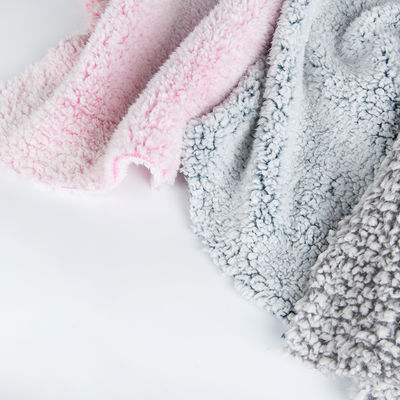 100% Polyester weich gestricktes Plüssigfleece Shu Velveteen Stoff für Ihre Anforderungen
