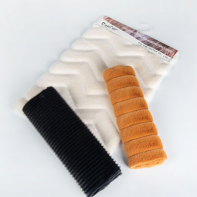 100% Polyester Kaninchen Falschfell Stoff für Wintermantel Weiches Pinselmuster Tricot gestrickt