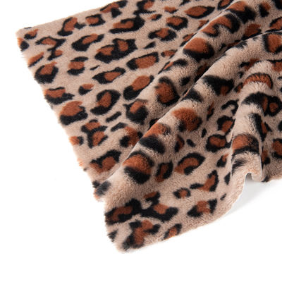 Weft Suede 100% Polyester Komfortabel Plüssigfell Stoff für Bekleidung Custom Muster