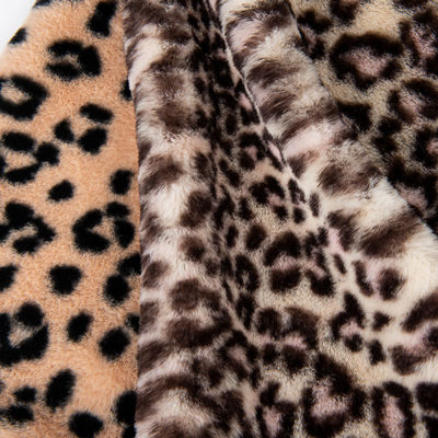 Weft Suede 100% Polyester Komfortabel Plüssigfell Stoff für Bekleidung Custom Muster
