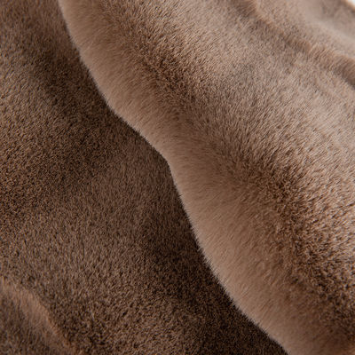 Home Textilbekleidung 58/60" Breite Gewirktes Kaninchenfell mit gezogener Nadel