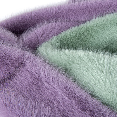 Benutzerdefinierte Farbe 100% Polyester Lange Haare Falsches Pelz mit sehr weichem Handgefühl