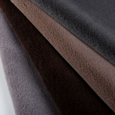 100% Inspektion Falschpelz 100% Polyester Kurzgewebe für den Mantel