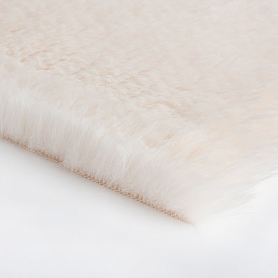 Gewässerte Farben 100% Polyester Falschfellgewebe für Damenkleidung Hohe Dichte
