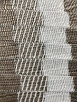 Geflechtetes Jacquard-Polyester-Fleece-Gewebe - die ultimative Wahl für modische Kleidung
