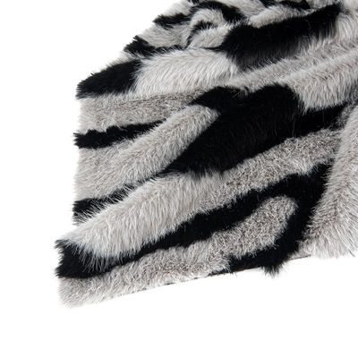 Ladies Long Pile Vest aus Falschfell mit Streifendruck und Plush in Weft Suede