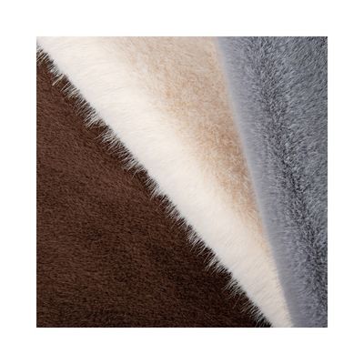Mittleres Gewicht 360 gm 100% Polyester Kaninchenfell Falschfellstoffe für Winterkleidung