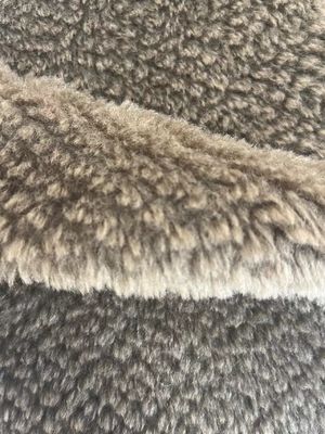 Künstliche weiche Plüsch-Fälschfelle Sherpa Teddy Stoff mit Vordermaterial 100% Polyester