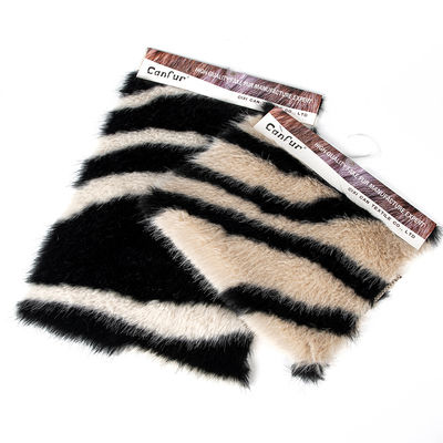 58/60" Breite Jacquard künstliches Fälschungsfell Stoff für den Mantel 100% Acryl Frontmaterial