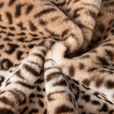 100% Polyester Super Weich Leopard Druck Kaninchen Fell Fälschung Fell Stoff für modisches Design